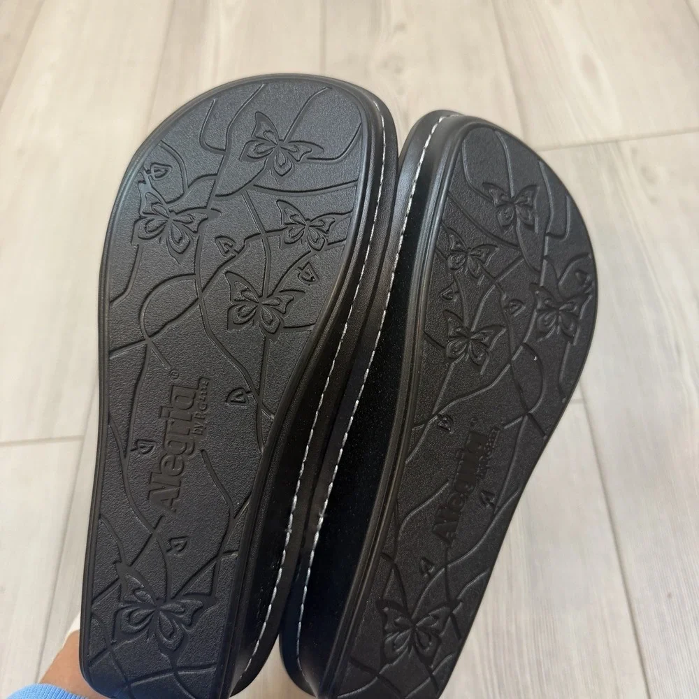 NEW Alegria Vienna Lush Floral Leather Sandals Black Multi 36 US 6-6.5 VIE-940